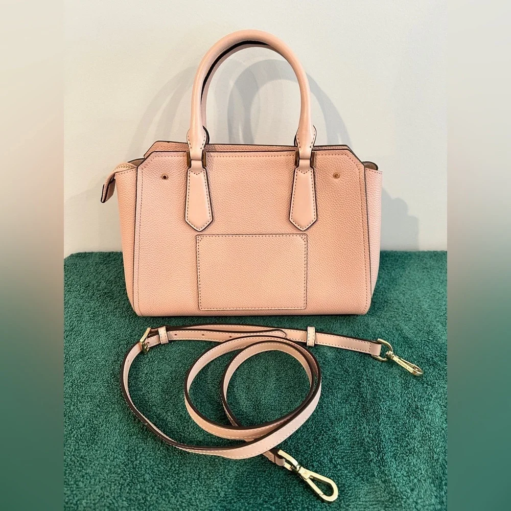 Michael Kors Medium Hayes Handbag